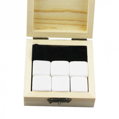Popular gift 6 pcs of Pearl White Whiskey Chilling Rocks Customize Packaging Whiskey Stones Set of Natural Cubes with velvet bag