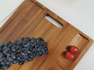 Good Quality Durable Wood Chopping Block Cutting Board with Juice Grove for Kitchen