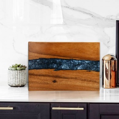 2023 New Design Black Walnut & Resin Cutting Boards Handmade Charcuterie Board Resin Blue Serving Tray for Kitchen