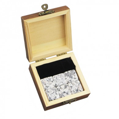 Wholesales6pcs of G30 whiskey stone bushiness gift Whisky Ice Stones Drinks Cooler Cubes Natural Chilling Whisky Stones With Gift Box