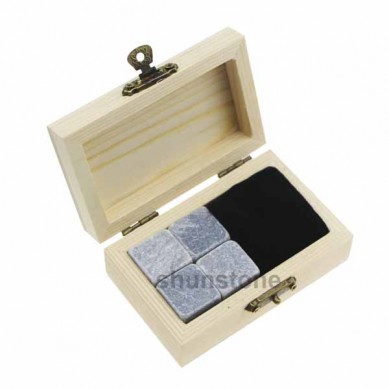 4 pcs of chilling rocks of Drinking Stones with High Quality Grey Beverage Chilling Stones Whiskey Stones With Wooden Box