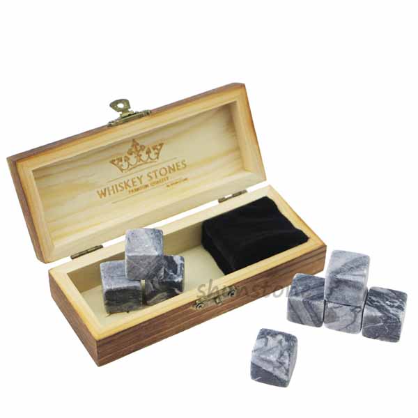 Factory Promotional Fda Whiskey Rocks - Men’s Drink Ice Cubes Whiskey Stones Reusable Granite Chilling Rocks Best Gifts 8 pcs of Whiskey Stones Chilling Rocks Whiskey Rocks – Shunstone