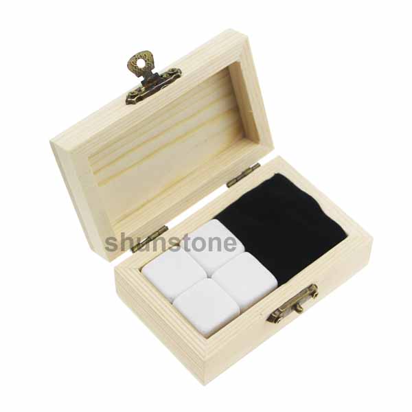 China Factory for Stone Whisky - 4pcs of high quantity Pearl white Stone Gift Set with Velvet Bag small stone gift set – Shunstone