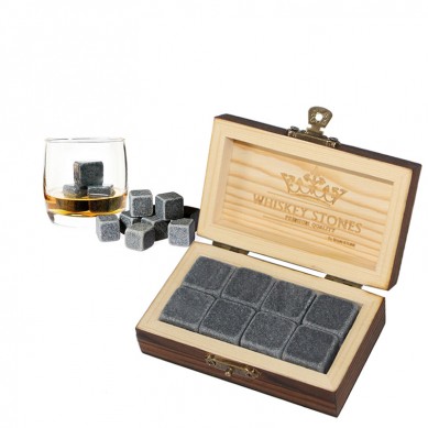 Cheap Whiskey Stones Gift Set with 8 Pcs in Natural Wooden Box and Velvet Bag to Chill Your Drinks