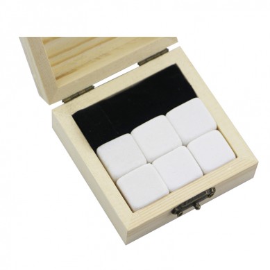 Popular gift 6 pcs of Pearl White Whiskey Chilling Rocks Customize Packaging Whiskey Stones Set of Natural Cubes with velvet bag