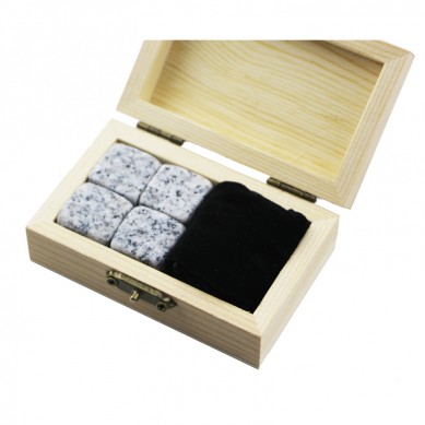 Log colour whiskey gift reusable 4pcs of G603 ice stones Small and Cheap Whiskey Stones Gift Set with 4 Stones and 1Velvet Bag small stone gift set