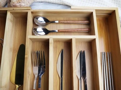 Expandable Bamboo Kitchen Drawer Organizer Wood Cutlery Tray for Kitchen Silverware
