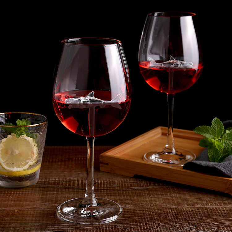 China Gold Supplier for Mosaic Marble - Creative Shark Clear Glass Wine Goblet High Borosilicate Glassware Long Stem Red Wine Glass For Bar Restaurant Home – Shunstone